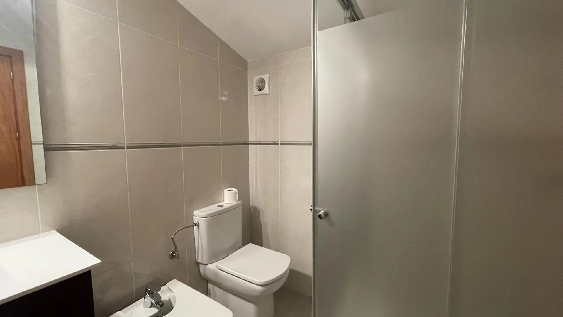 הוילה בגור Casa Adela